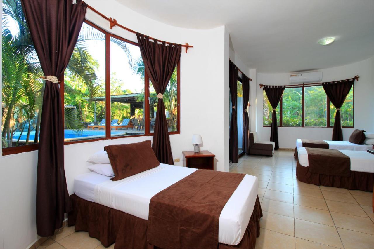 Natura Gardens Galapagos Bellavista  Екстериор снимка