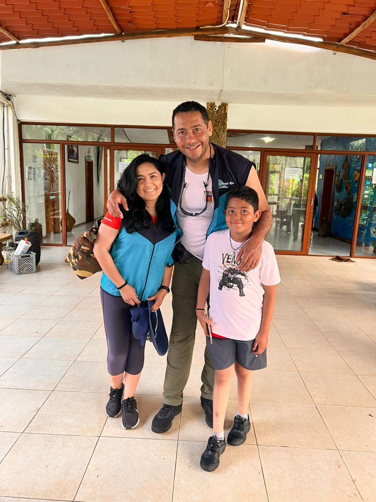 Natura Gardens Galapagos Bellavista  Екстериор снимка